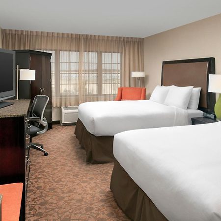 ดับเบิ้ลทรี บายฮิลตัน สเตอร์ลิง ดัลเลสแอร์พอร์ต Hotel ภายนอก รูปภาพ