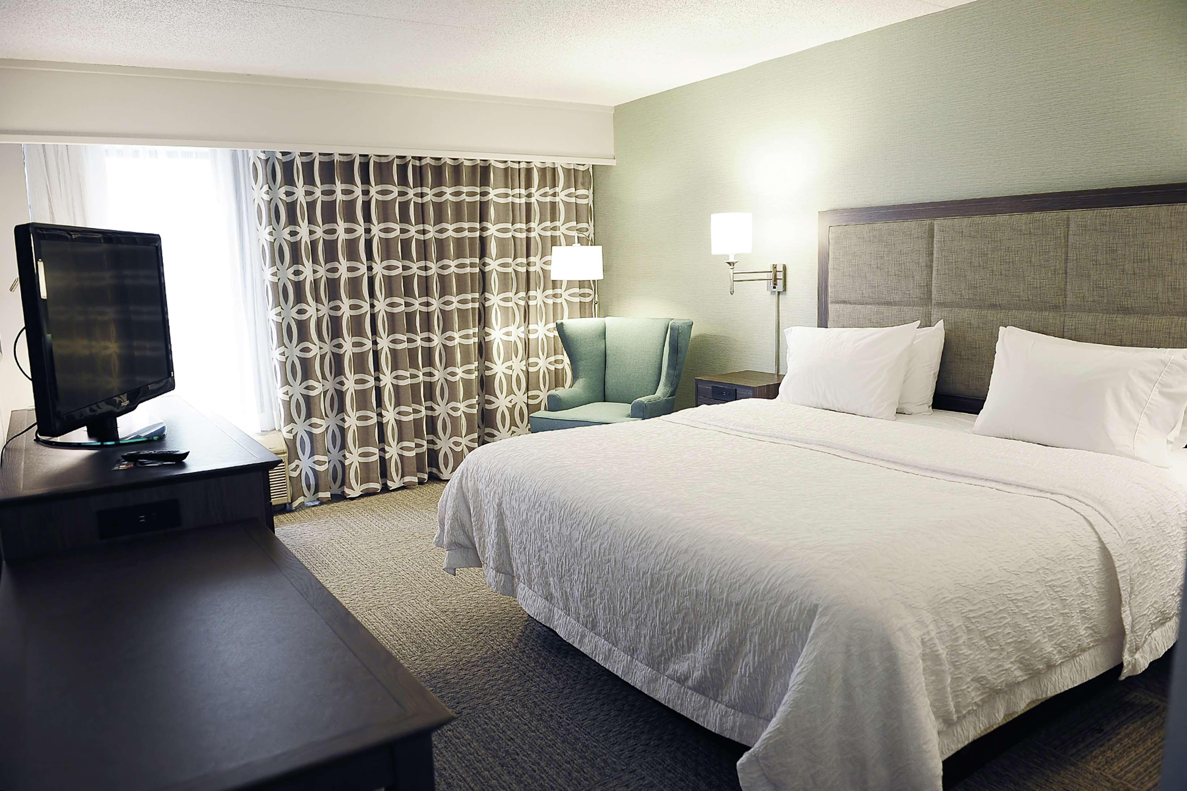 ดับเบิ้ลทรี บายฮิลตัน สเตอร์ลิง ดัลเลสแอร์พอร์ต Hotel ภายนอก รูปภาพ